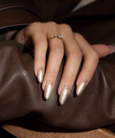 Alternative view of Reniferiusz Gel Polish