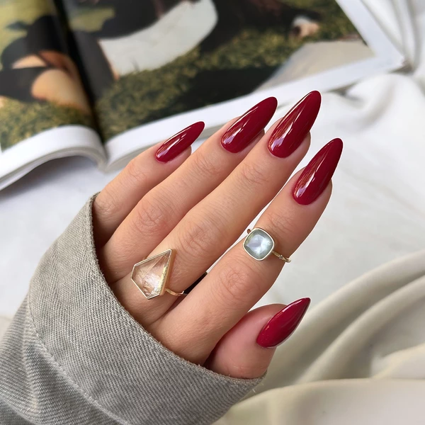 Cherry F Gel Polish 7ml - Bilde 4